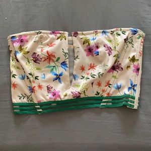 Victoria’s Secret wire tube top